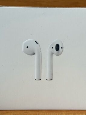 Apple AirPods Gen 2 White Earbud Headphones